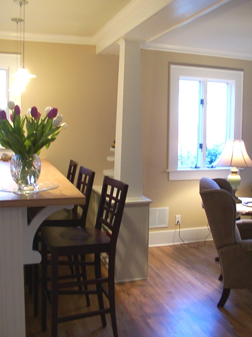 Custom columns as room divider